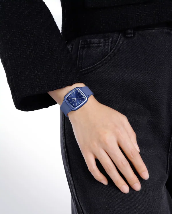 Naviforce NF 5055 Pretty Pulse elegant women’s wristwatch with stylish dial and slim strap