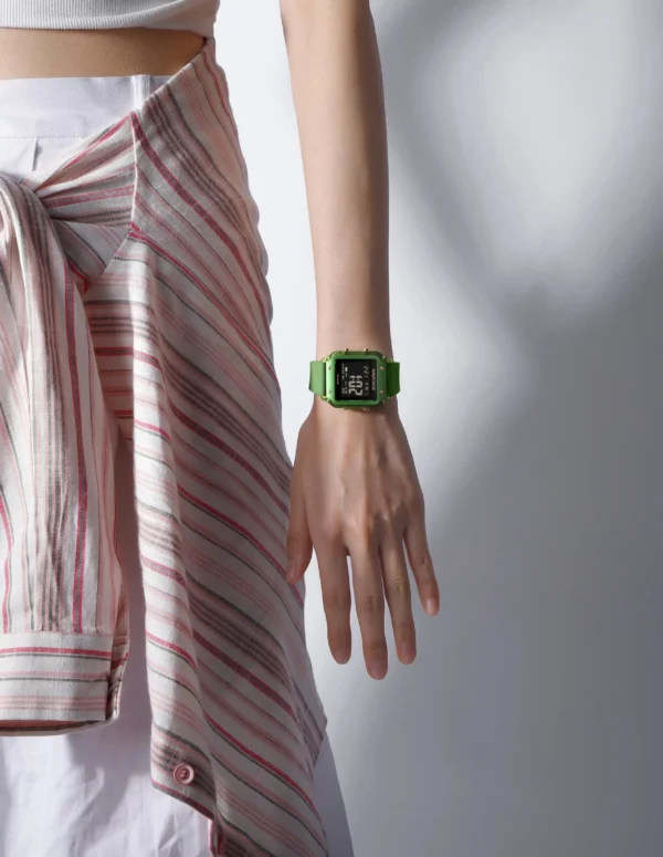 Naviforce NF-6105 SmartAura women’s digital watch with square dial and silicone strap