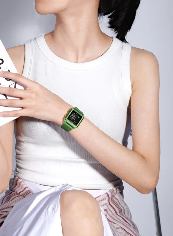 Naviforce NF-6105 SmartAura women’s digital watch with square dial and silicone strap