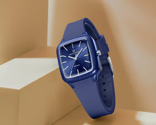 Naviforce NF 5055 Pretty Pulse elegant women’s wristwatch with stylish dial and slim strap