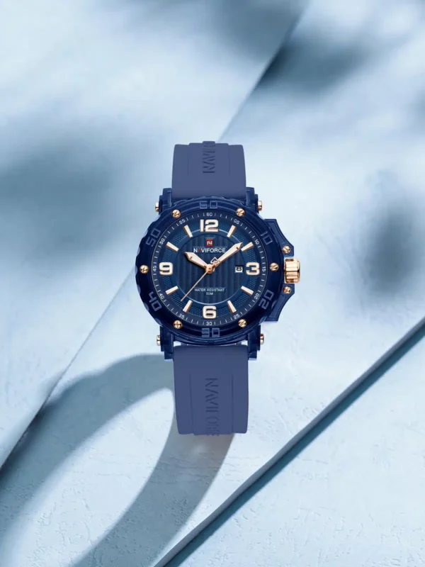 Naviforce NF7125 SoftFlex women’s watch with silicone strap, round dial, and date display.