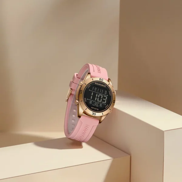 Naviforce Eve NF-5054 women’s fashion watch with round dial and stylish strap