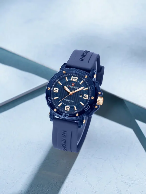 Naviforce NF7125 SoftFlex women’s watch with silicone strap, round dial, and date display.