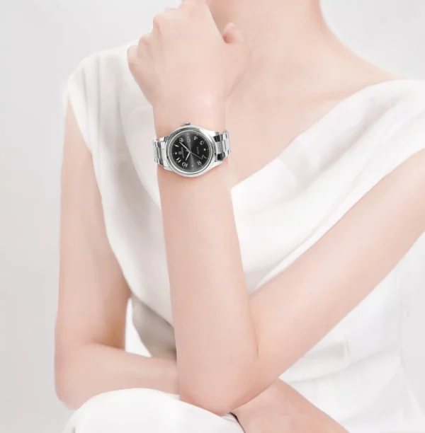 Hafta Bazaar by “Naviforce NF-5059 Glamour Edition elegant ladies wristwatch.”