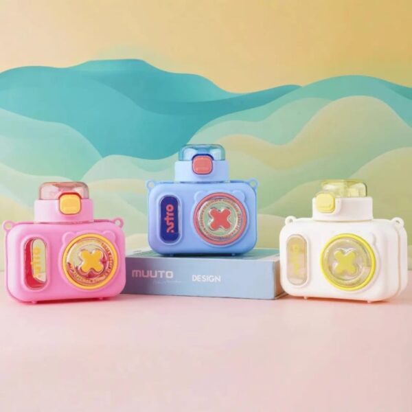 Hafta Bazaar by “Camera-shaped water bottle beaker designed for kids with a fun and playful look.”