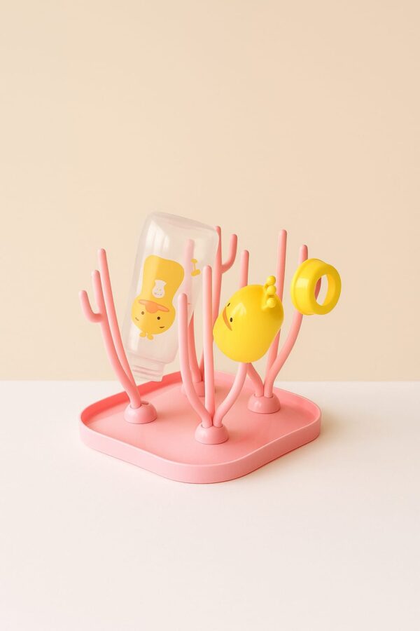 Hafta Bazaar by “Drain rack with cleaning brush used for drying baby bottles, cups, and feeding accessories.”