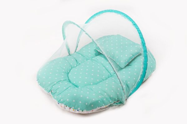 Hafta Bazaar by “Soft baby bedding set with breathable mosquito net providing safe and insect-free sleep for newborns.”